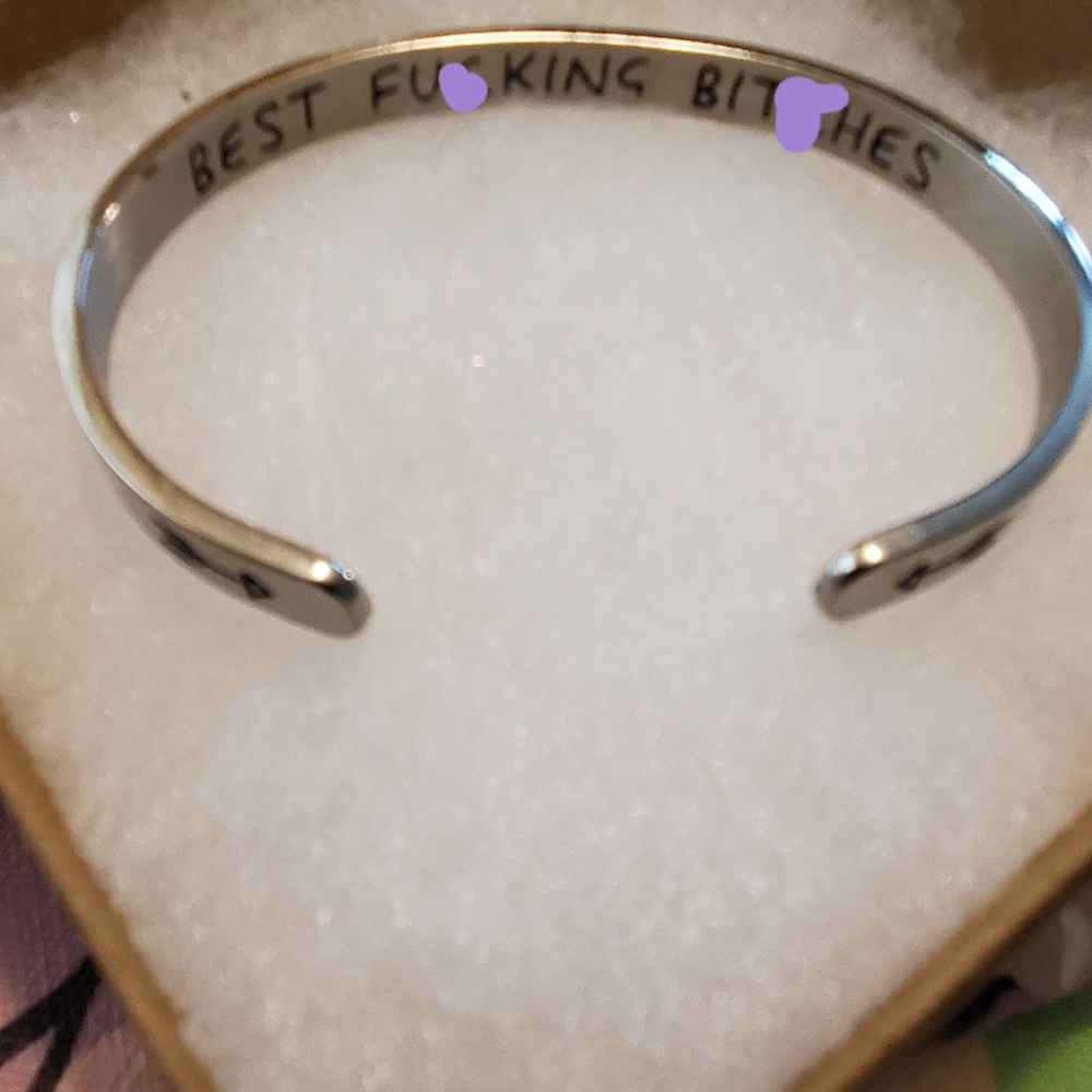 Bracelet